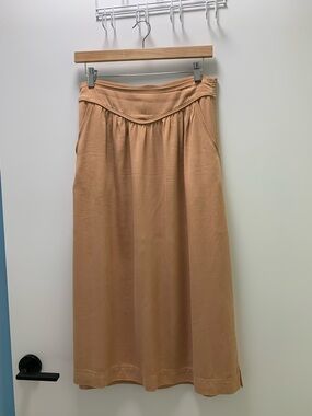 Aritzia Camel Midi Skirt with Gathered Waist, size S